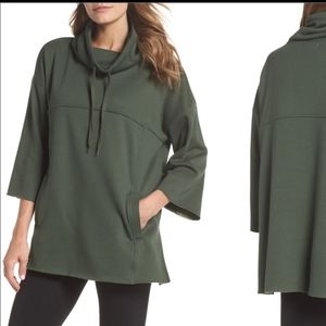 UGG Astrid Poncho Olive